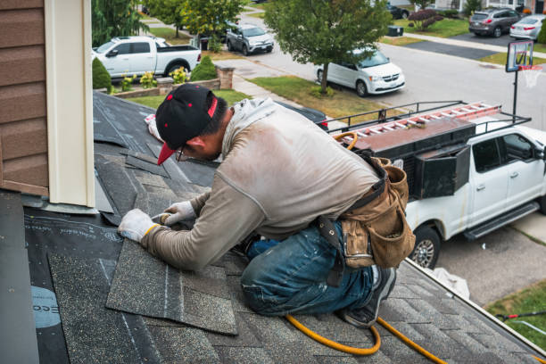 Professional Emergency Roof Repair technician working in River Edge, NJ